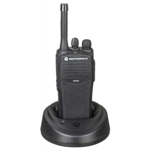 Рация Motorola CP040